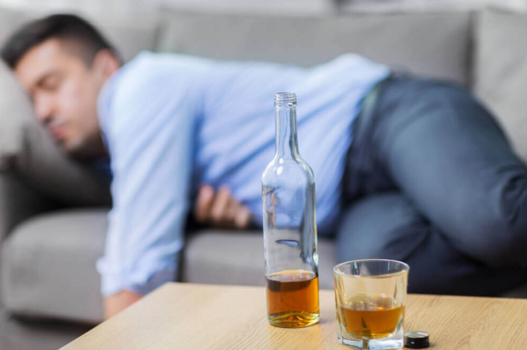 The Nightcap Myth: How Alcohol Wreaks Havoc on Your Sleep Cycle